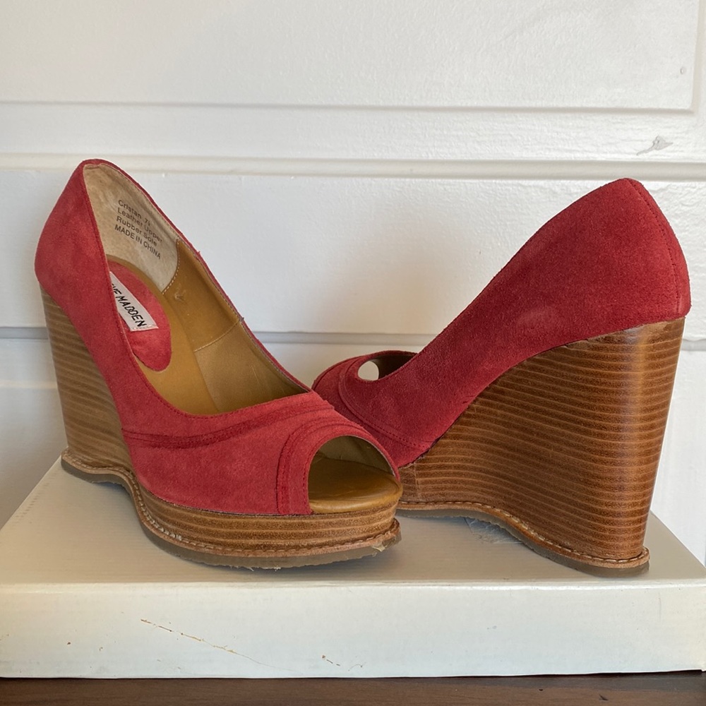 Steve Madden suede wedges